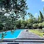 Вилла Luxury In Spello, Private Pool, Spa, Restaurant, Sleeps 54 Inc 18 Children Спелло