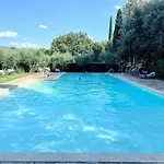 Luxury In Spello, Private Pool, Spa, Restaurant, Sleeps 54 Inc 18 Children *