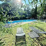 Luxury In Spello, Private Pool, Spa, Restaurant, Sleeps 54 Inc 18 Children Вилла Спелло