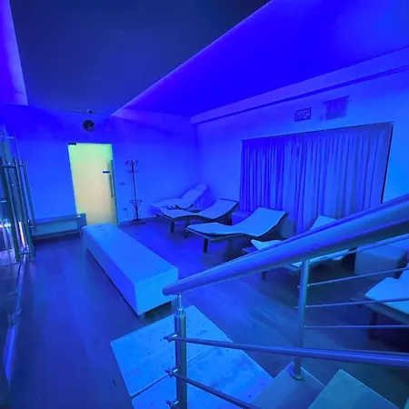 Villa Luxury In Spello, Private Pool, Spa, Restaurant, Sleeps 54 Inc 18 Children Spello