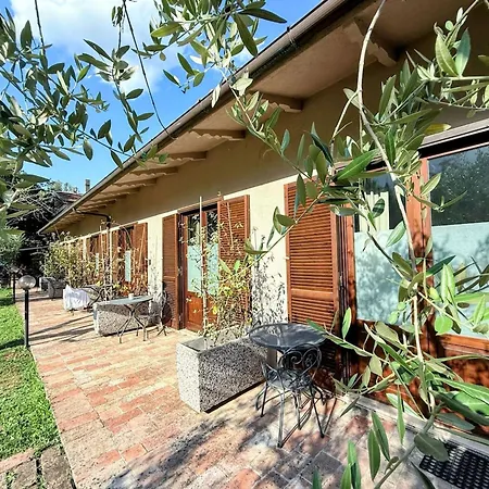 Luxury In Spello, Private Pool, Spa, Restaurant, Sleeps 54 Inc 18 Children Spello